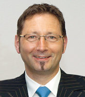F.Gust